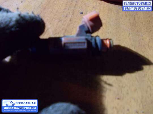 Форсунка топливная на Mitsubishi Carisma