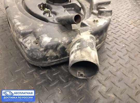 Корпус воздушного фильтра на Volkswagen Polo Mk3 (6N/6KV)