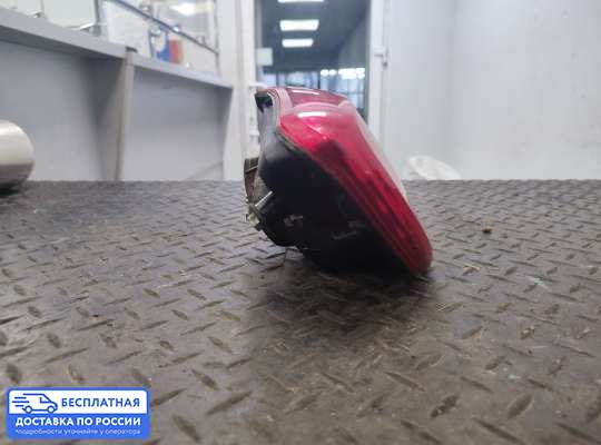 Фонарь задний на Peugeot 4007