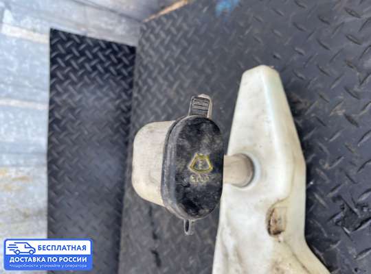 Бачок омывателя на Ford Focus I