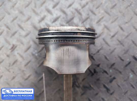 Поршневая группа (поршень, шатун) на Ford Mondeo II