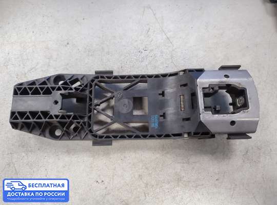 Ручка двери наружная на Volkswagen Golf VII (5G)