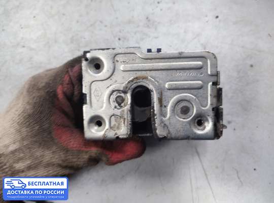 Замок боковой двери на Renault Logan I