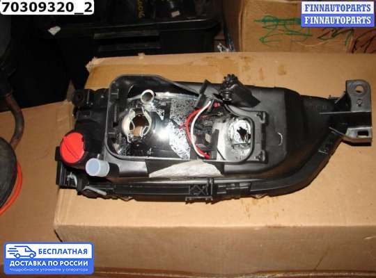 Фара передняя на Peugeot 306