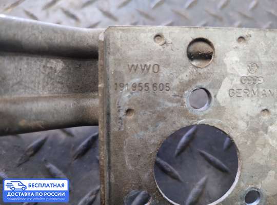 Трапеция дворников (стеклоочистителя) на Volkswagen Golf II (1G)