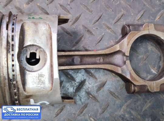 Поршневая группа (поршень, шатун) на Subaru Legacy II (BD, BG)