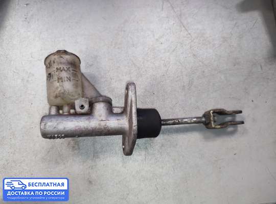 Цилиндр сцепления главный на Mitsubishi Carisma
