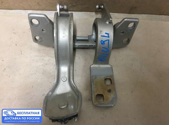 Петля крышки багажника на Citroen C5 I