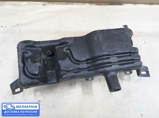 Бачок омывателя на Opel Omega B