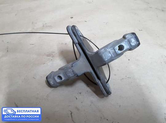 Петля крышки багажника на BMW X5 (E70)