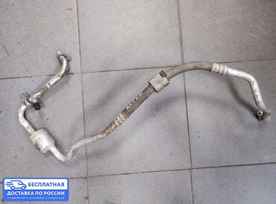 Трубка кондиционера на Renault Logan I