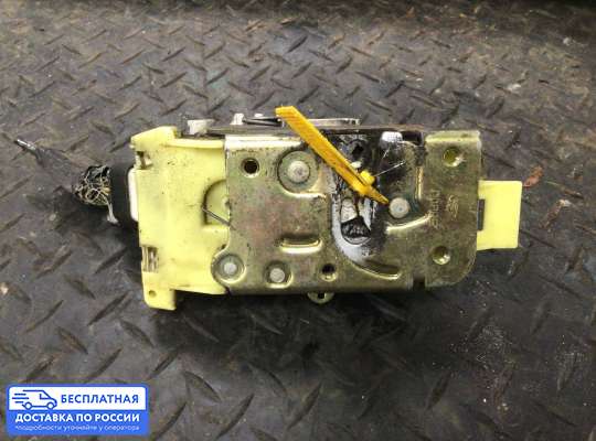 Замок боковой двери на Ford Focus I