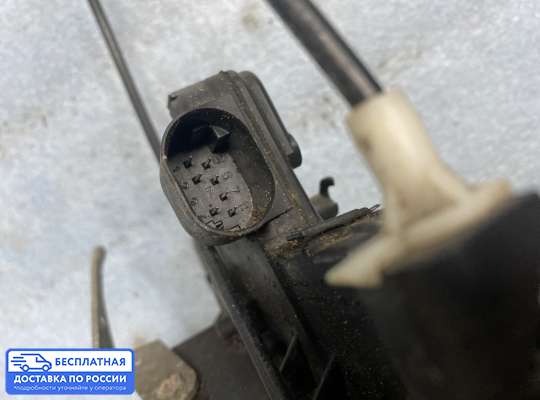 Замок боковой двери на BMW 3 (E46)