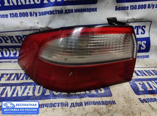 Фонарь задний на Renault Laguna II