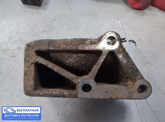 Кронштейн прочее на SEAT Cordoba I