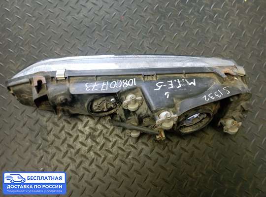 Фара передняя на Mitsubishi Galant VII (E5)