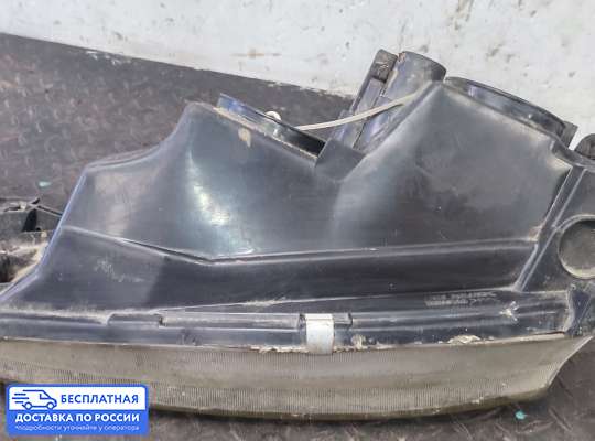 Фара передняя на Opel Vectra B