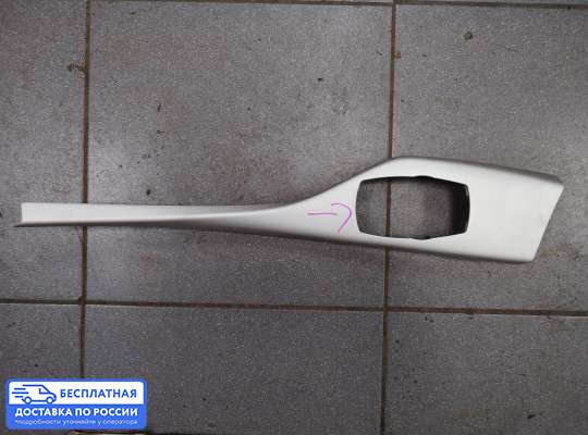 Консоль салона на BMW 2 (F22/F23)