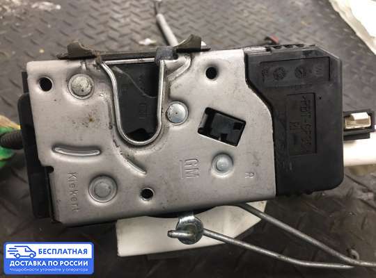 Замок боковой двери на Opel Vectra C