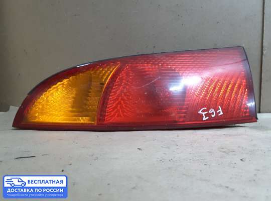 Фонарь задний на Ford Focus I