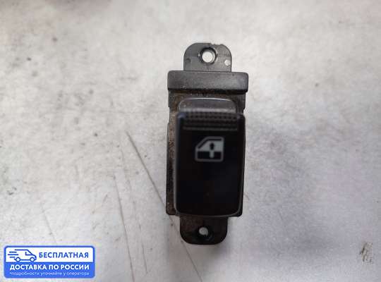 Кнопки стеклоподьемника на Hyundai Elantra III (XD +ТАГАЗ)