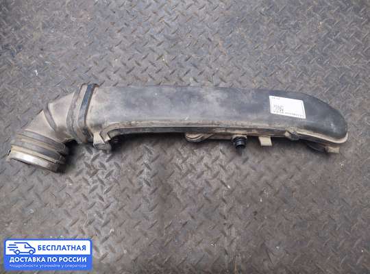 Гофра (патрубок) воздушного фильтра на Mercedes-Benz CLK (W208)