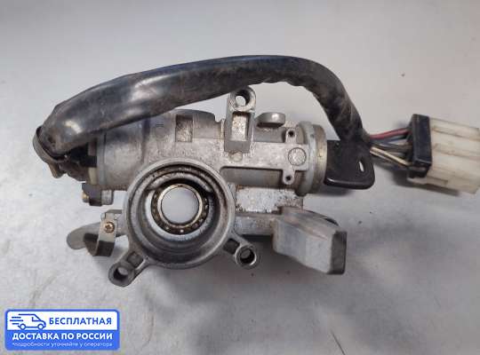 Замок зажигания с ключом на Opel Monterey A