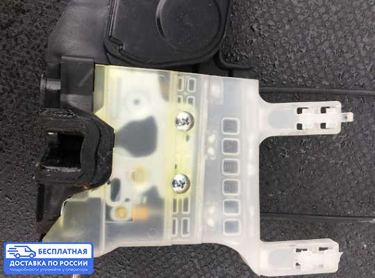 Замок боковой двери на Hyundai Tucson I (JM)