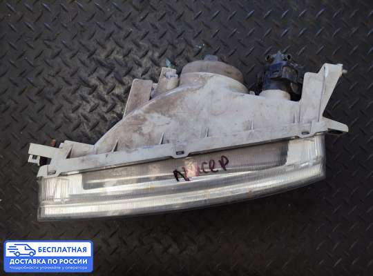 Фара передняя на Mitsubishi Lancer VI