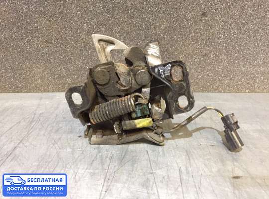 Замок капота на Honda Civic VIII (4D, 5D)