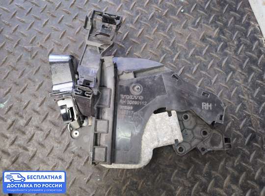 Замок боковой двери на Volvo S40 II | V50 (MS)