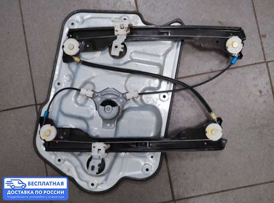 Стеклоподъемник электрический на Nissan Qashqai I (J10)