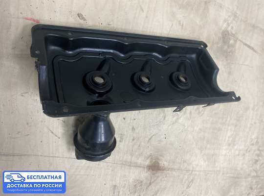 Крышка клапанная (крышка головки блока) на Volkswagen Passat B5+ (3B, GP)