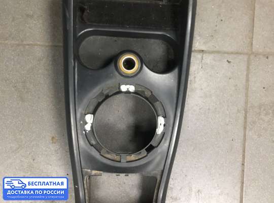 Подлокотник на Renault Megane II