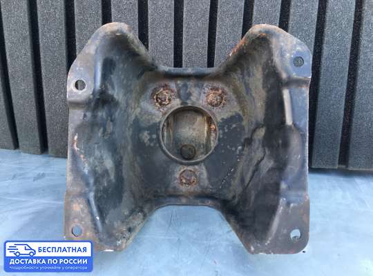 Кронштейн запасного колеса на Suzuki Grand Vitara I (SQ, FT)