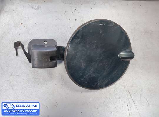 Лючок бензобака на Opel Vectra B