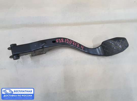 Педальный узел (педаль) на Volkswagen Passat B5 (3B)