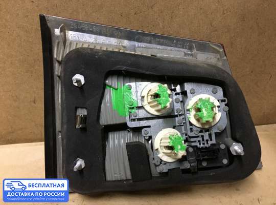 Фонарь крышки багажника на Opel Vectra C