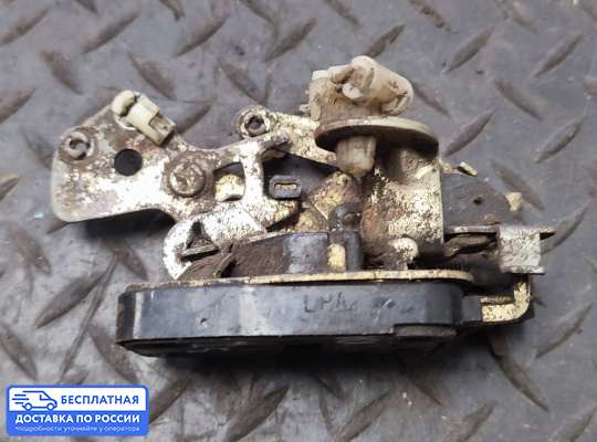 Замок боковой двери на Kia Sportage I (JA, K00)
