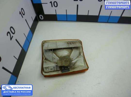 Поворотник передний на Volkswagen Transporter T4