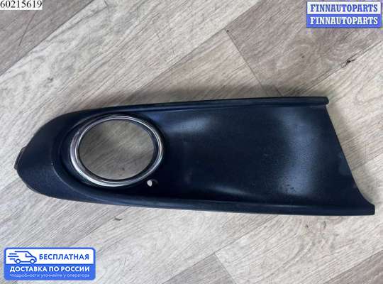 Решетка (заглушка) бампера на Volkswagen Polo Mk5 (6R/6C)