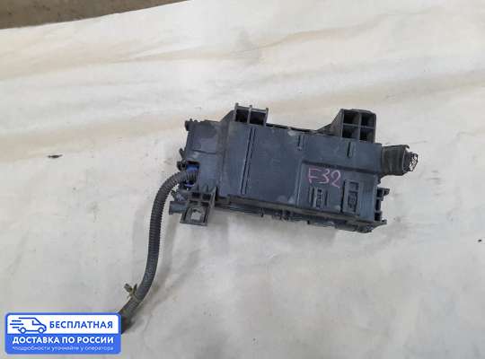 Блок предохранителей на Nissan Primera (P11)