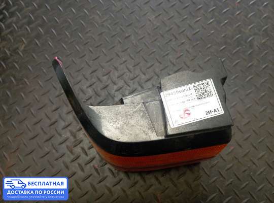 Фонарь задний на Volkswagen Passat B3 (35i)