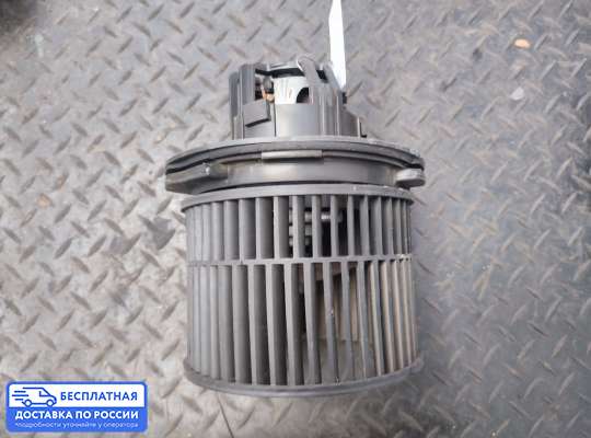 Мотор отопителя на Opel Vectra B
