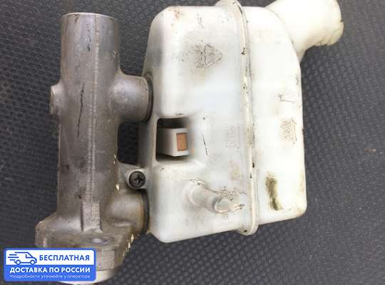 Главный тормозной цилиндр (ГТЦ) на Hyundai Tucson I (JM)