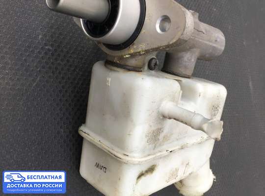 Главный тормозной цилиндр (ГТЦ) на Hyundai Tucson I (JM)
