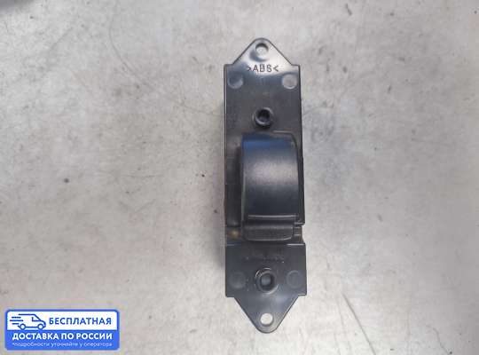 Кнопки стеклоподьемника на Mitsubishi Outlander II / XL (CW)