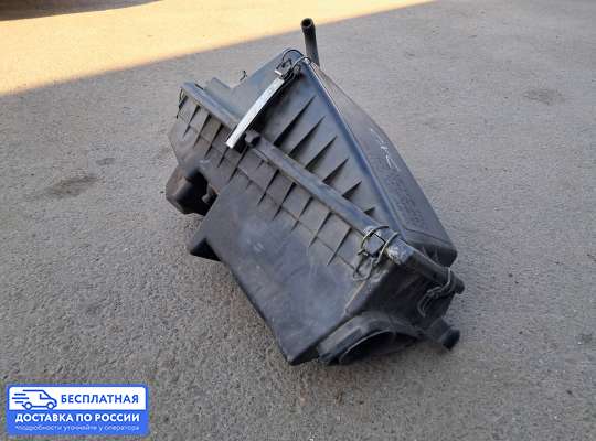 Корпус воздушного фильтра на Ford Mondeo II