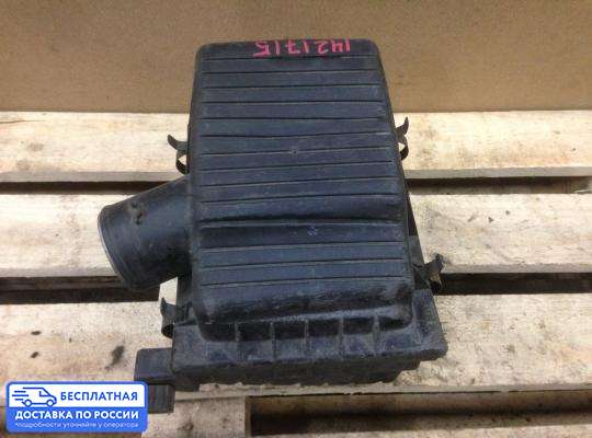Корпус воздушного фильтра на Opel Vectra B