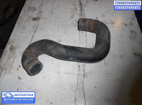 Патрубок (трубка, шланг) на Opel Vectra B